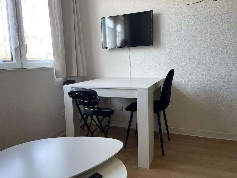 Chez Martin - Confort Proche Hopitaux Universitaires Timone Conception - Quartier St Pierre Apartment Marseille