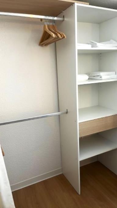 Chez Martin - Confort Proche Hopitaux Universitaires Timone Conception - Quartier St Pierre Apartment Marseille