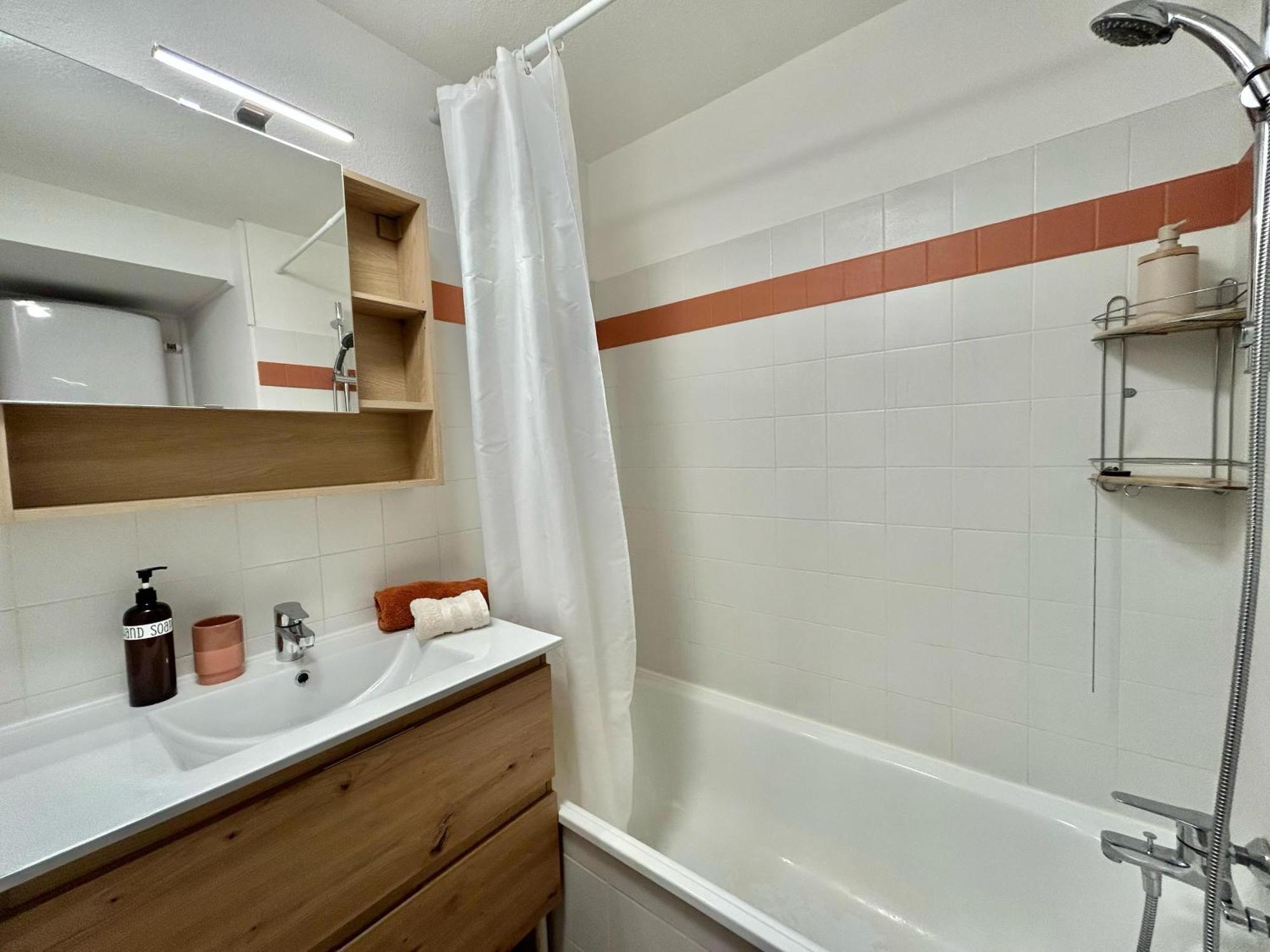 Apartment Chez Martin - Confort Proche Hopitaux Universitaires Timone Conception - Quartier St Pierre *