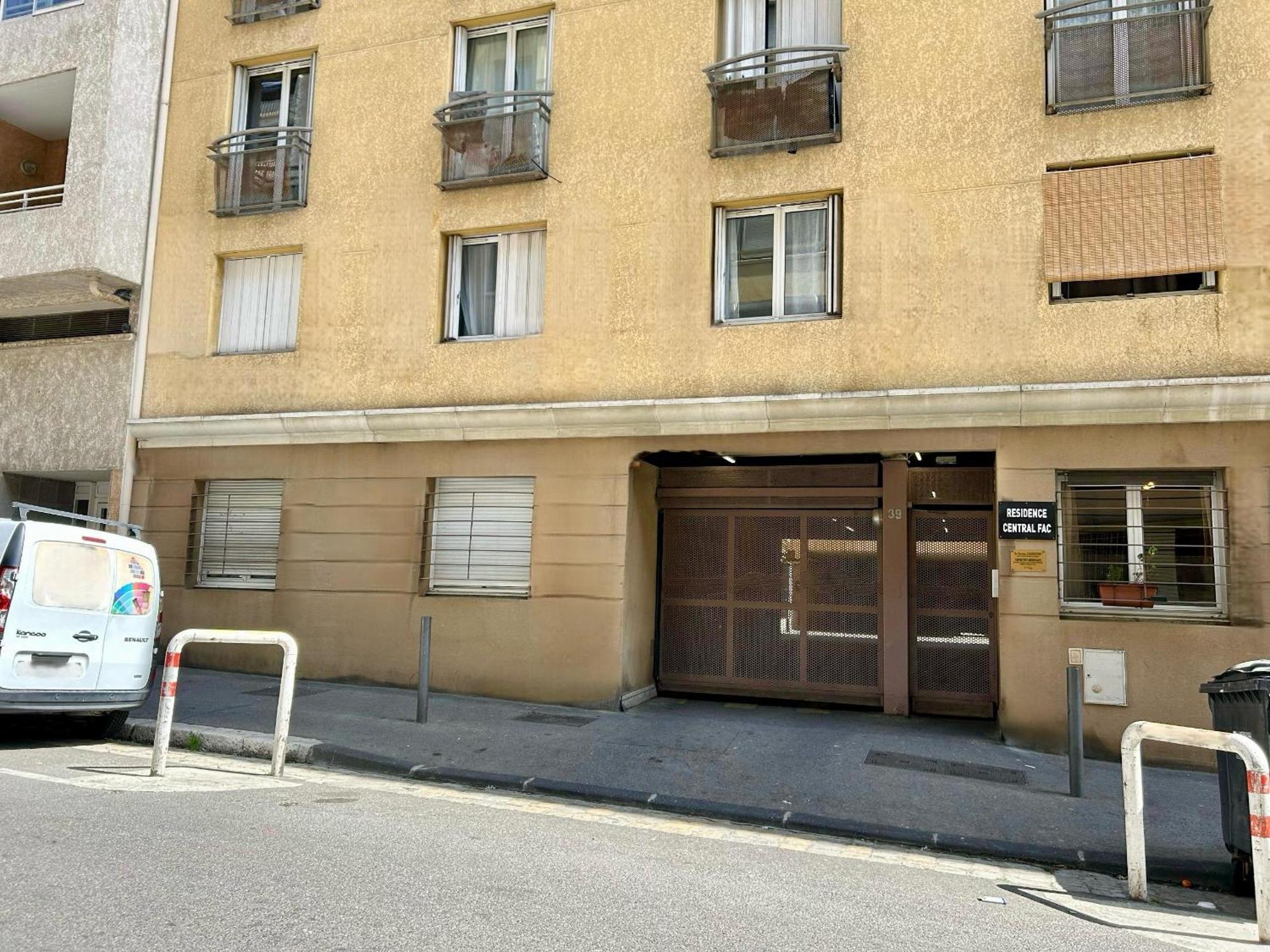 Chez Martin - Confort Proche Hopitaux Universitaires Timone Conception - Quartier St Pierre * Marseilles